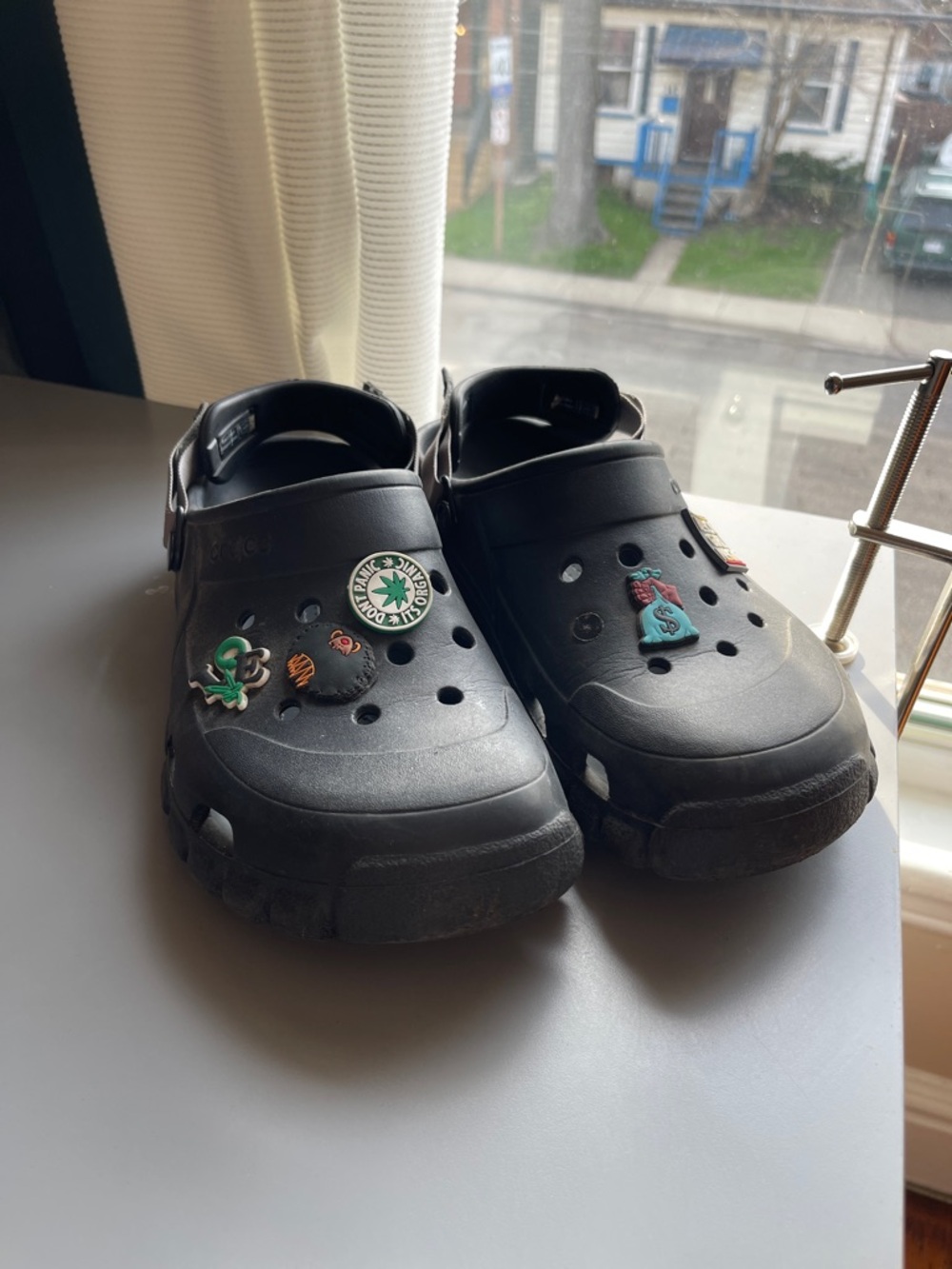 CROCS Black Kids Clogs with Colorful Charms